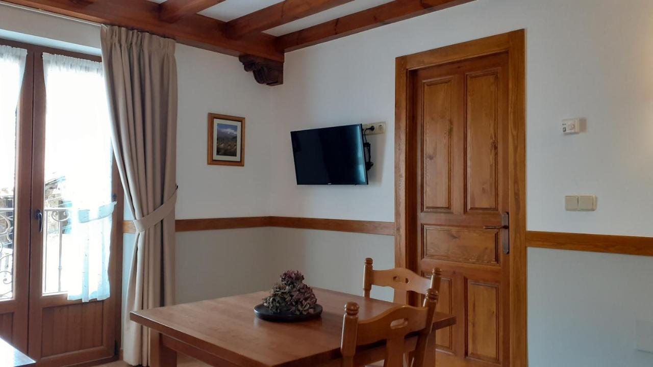 Apartamentos El Haya Cosgaya Εξωτερικό φωτογραφία