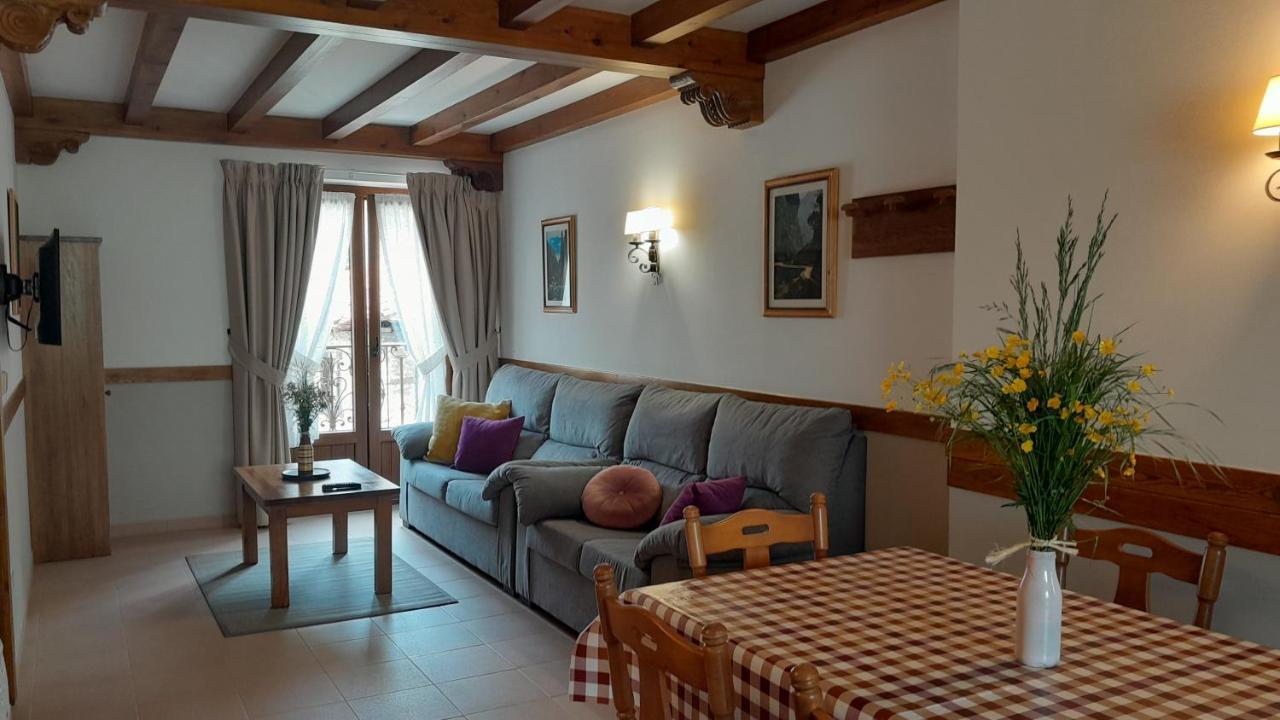 Apartamentos El Haya Cosgaya Εξωτερικό φωτογραφία
